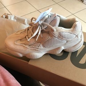 Yeezy 500